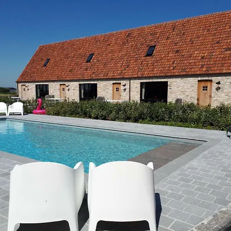 vakantiehoeve 't Goed ter Leeuwen De Haan Buitenkant foto